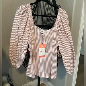 Cabi Spring 2021 Carnival Top, item #5890 from The Visionary Collection.